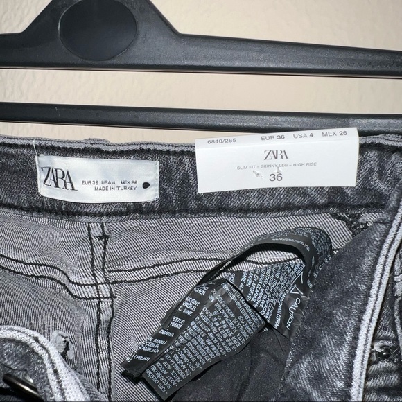 ZARA Women: The 80s Skinny Jeans in Tampa Black - Picture 2 of 3